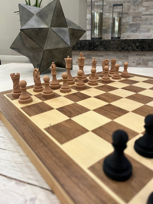 Aurora Chess Set