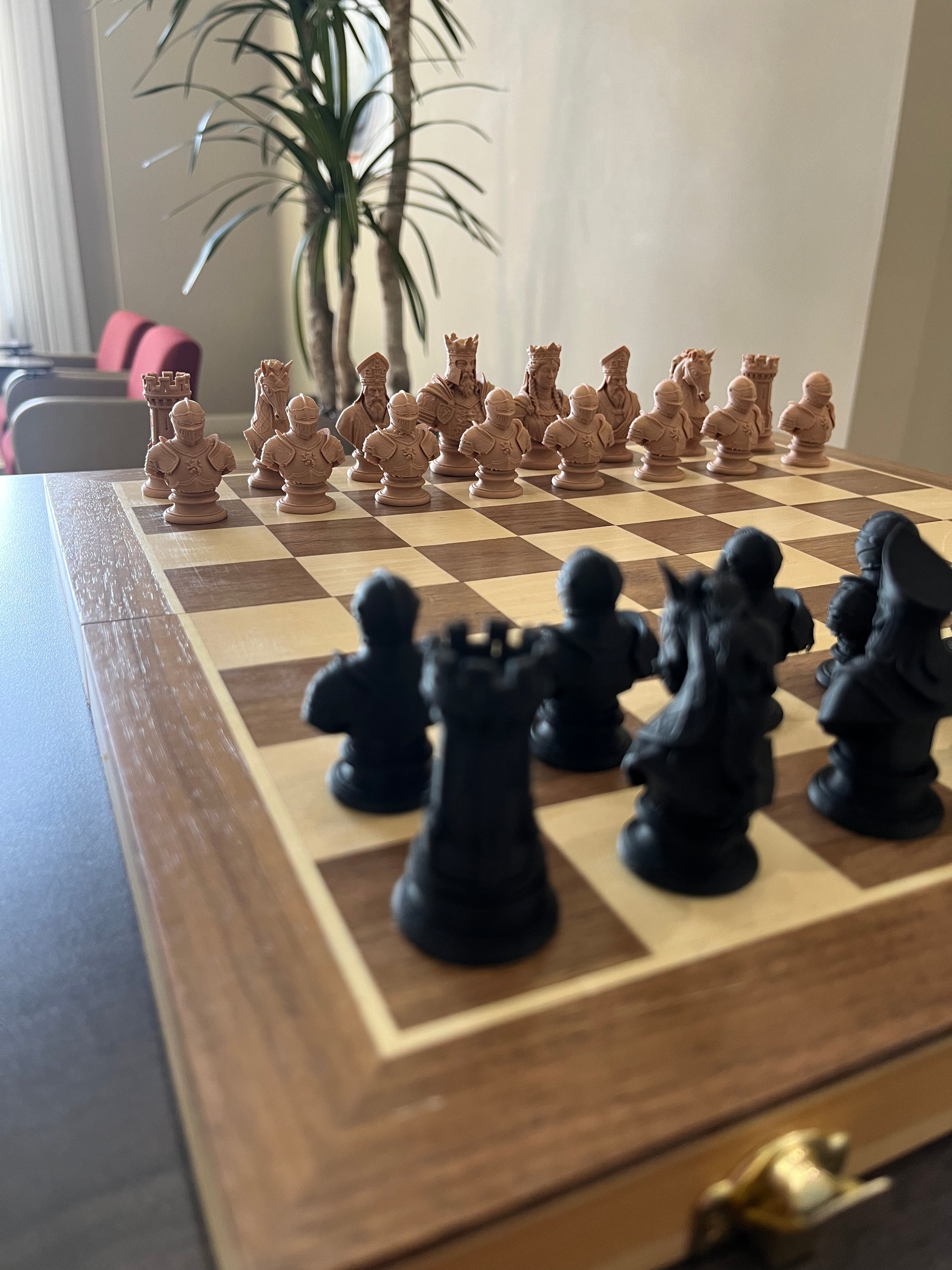 Knight unique chess set, medieval sculpted bust chess pieces, artist-designed. Tree House Chess