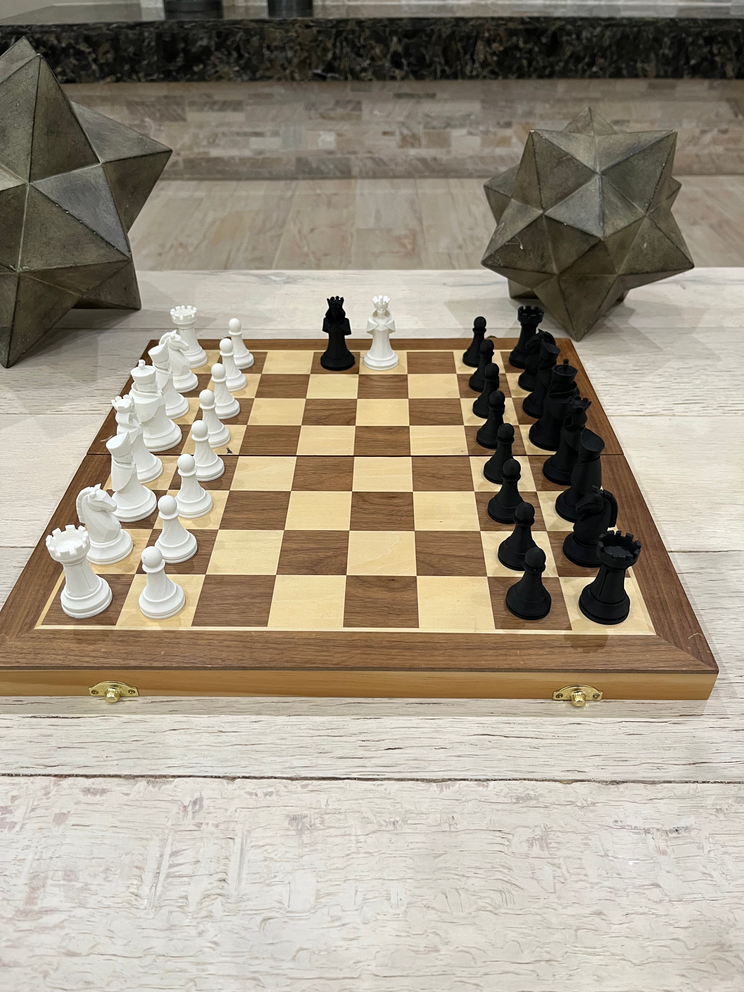 Imperion Chess Set